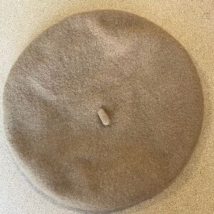 Classic Wool Beret in Taupe 100% Wool